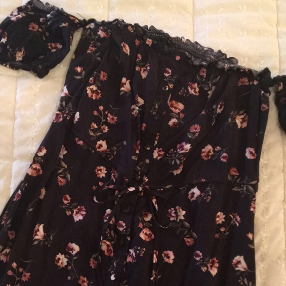 SOLD : NOT AVAILABLE - Picture 2 of 2